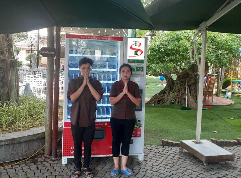 Khu du lịch long xuyên an giang triển khai mô hình máy bán hàng tự động rất chuyên nghiệp Khu du lịch long xuyên an giang triển khai mô hình máy bán hàng tự động